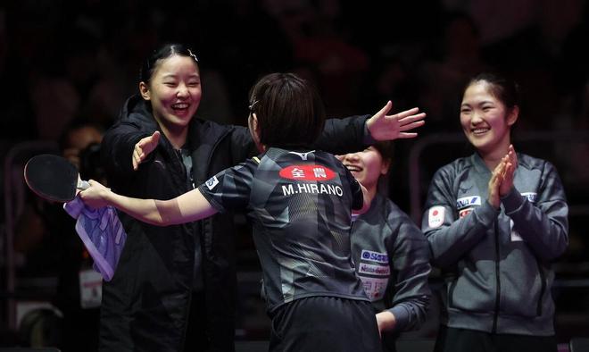网球排名女子2024最新-2024女子网球排名揭晓：巨星争霸，双打配合默契达新高度