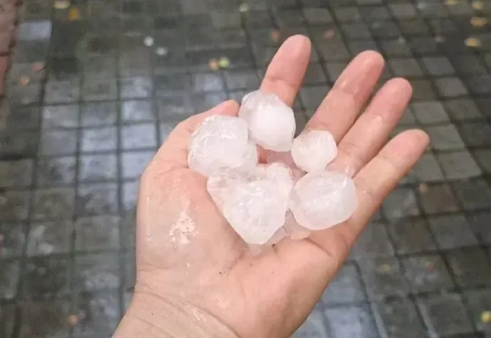 《暴雨》游戏_暴雨游戏时间_暴雨游戏时间一般多少