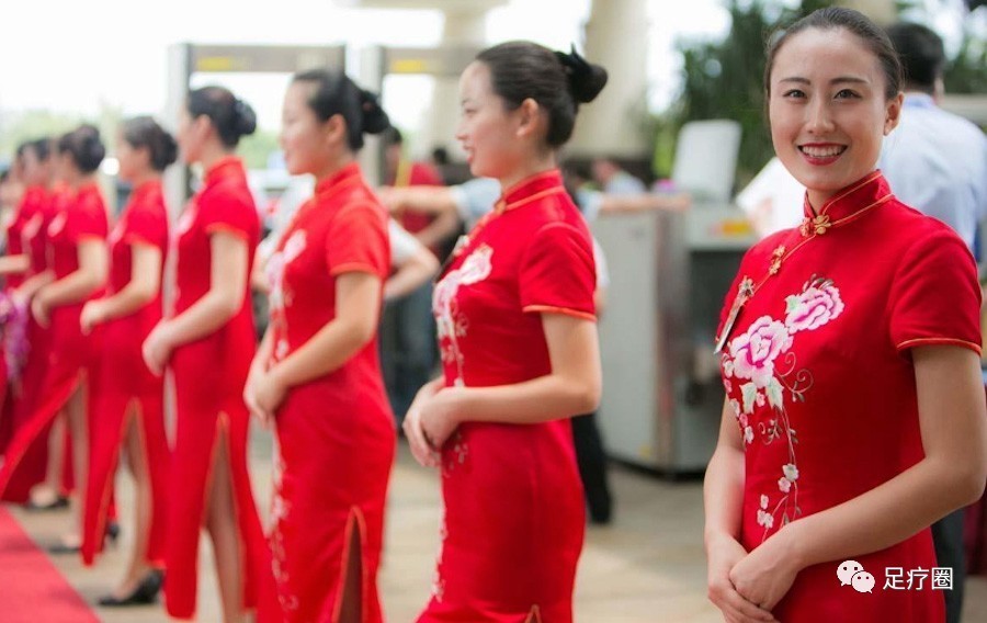 沐足加钟后怎么玩技师_技师加钟可以带出去吗_沐足买钟出去贵不贵