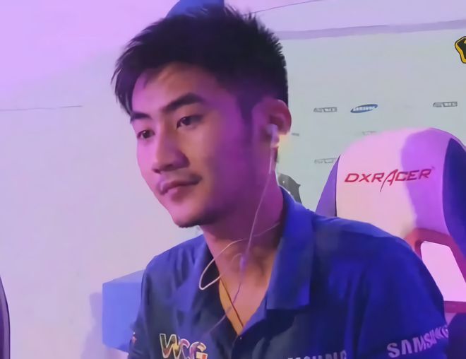 狙击职业杀手游戏_职业狙击手等3关怎么玩_职业狙击手游戏