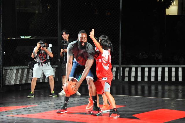 nba2k13骑士球场补丁_nba2k13球队补丁_nba2k13球鞋补丁