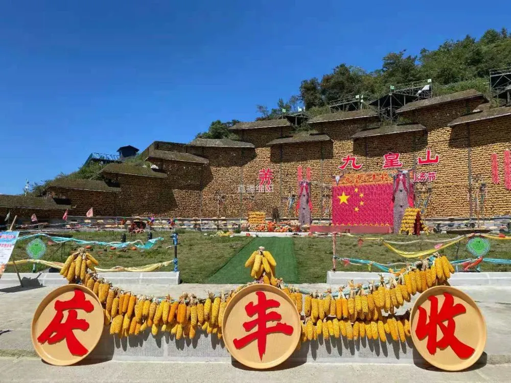 关于春天的节日的日记-春天的气息:温暖、喜悦与浪漫的完美融合 关于春天的节日的日记-春天的气息:温暖、喜悦与浪漫的完美融合