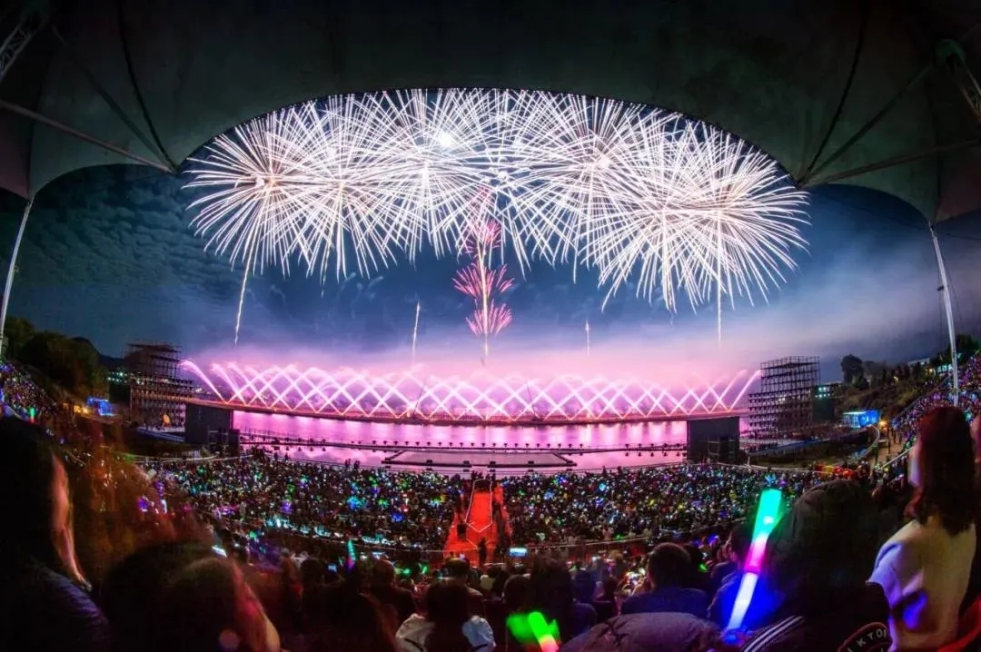 战场原和垃圾君做了吗_战场原跟垃圾君什么时候做的_战场原为啥和垃圾君分手
